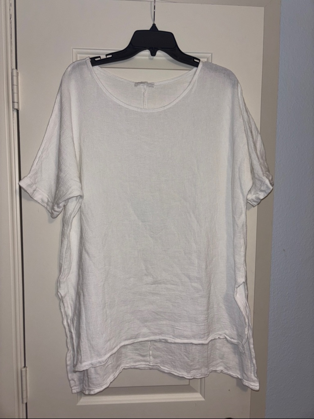 I love linen Relaxed White Lightweight Linen Tunic one size